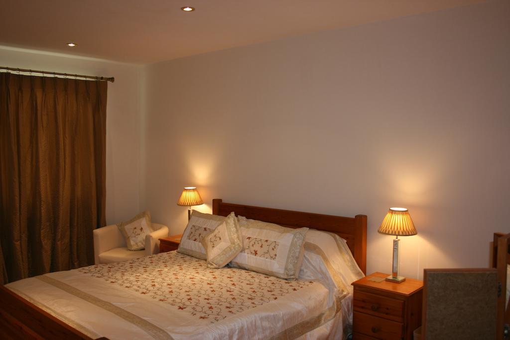 Torlands Bed & Breakfast Monmouth Room photo